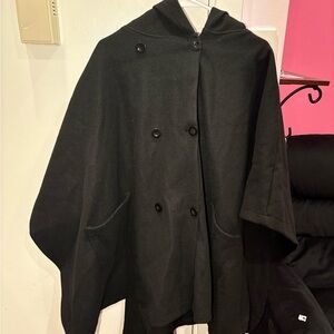 Black Hooded Cape with Buttons (One Size Fits Most)